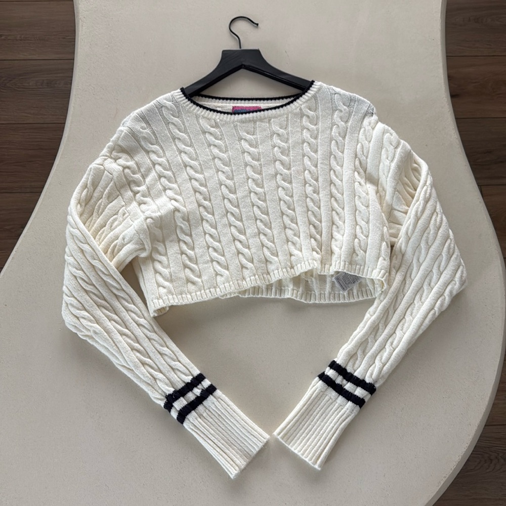 CROPPED SWEATER